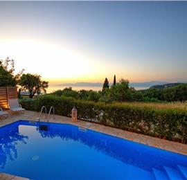 3 bedroom villa with pool & sea & mountain views, Episkepsi, sleeps 7